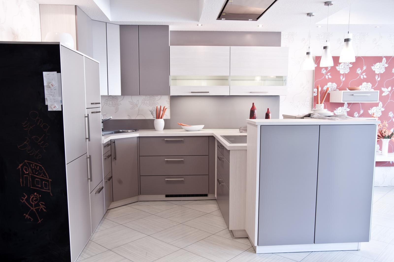 Ausstellungsküche Schüller Biella